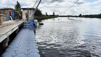 WakeUpCable - SunnyDock F