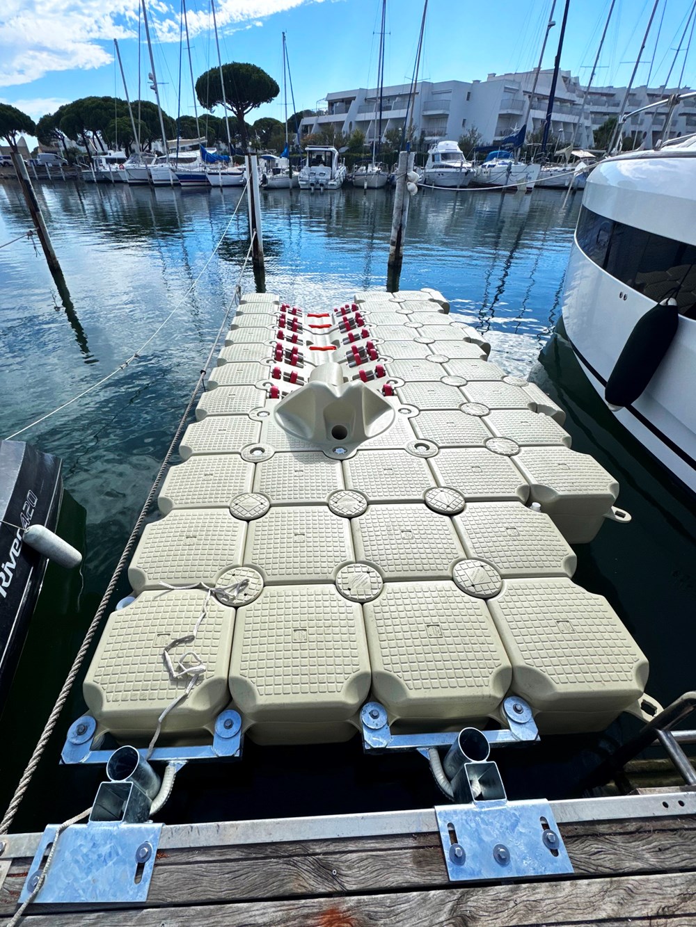 BoatLift - Sun Marine 99