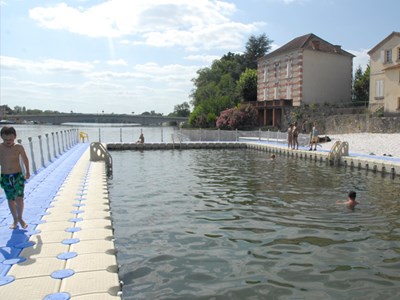 piscine-flottante-penne-agenais-lot-2.jpg